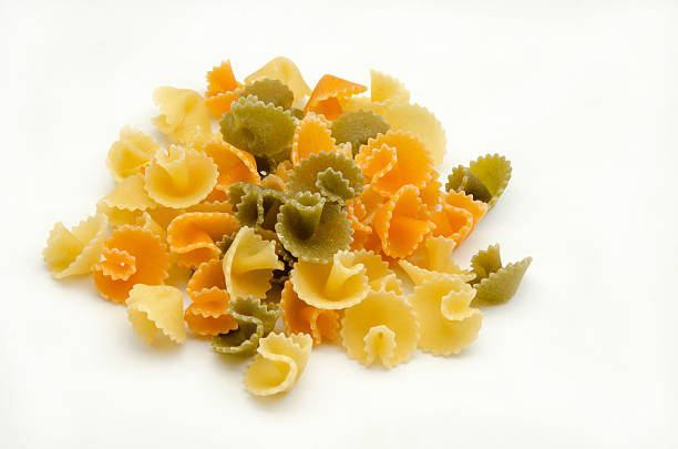 تصویر 2 از توزیع بهترین ماکارونی رنگی با طعمی عالی